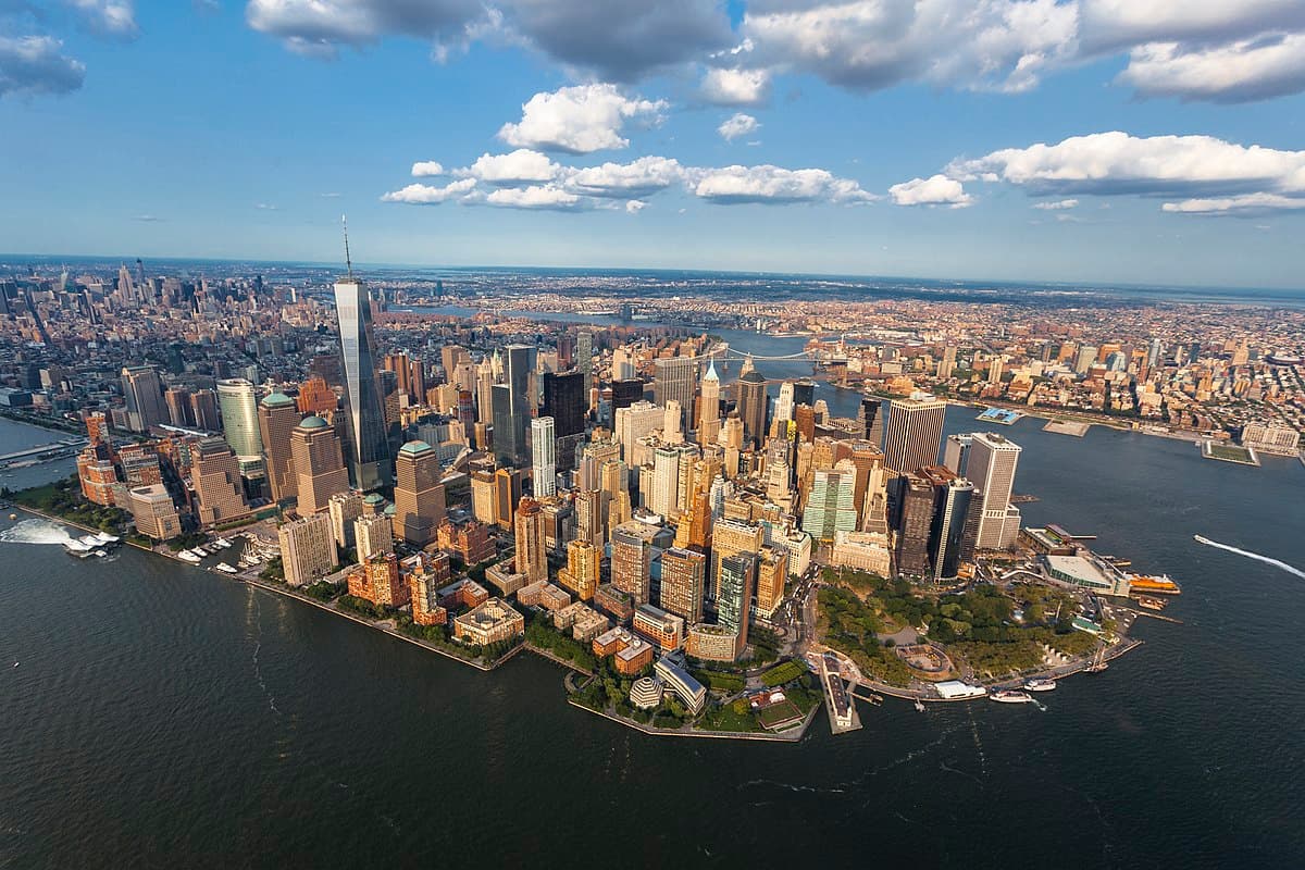 Man Hattan cityscape